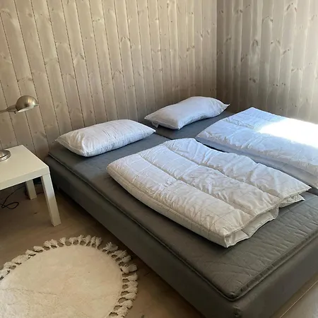 Moderne I Vannkanten Med Tilgang Til Brygge Og Bat 別荘